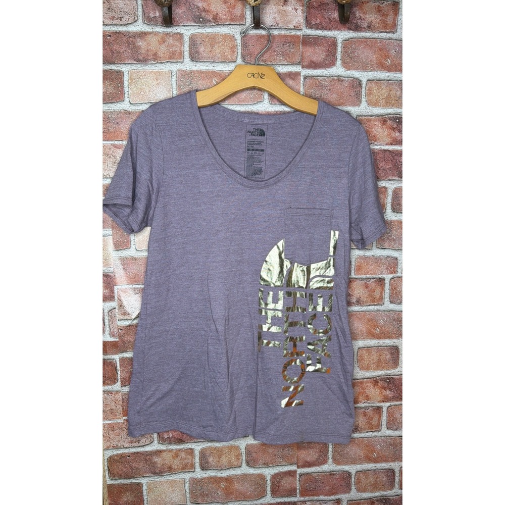 The North Face Womens Purple Metallic Gold Logo Pocket T-Shirt Classic Fit M